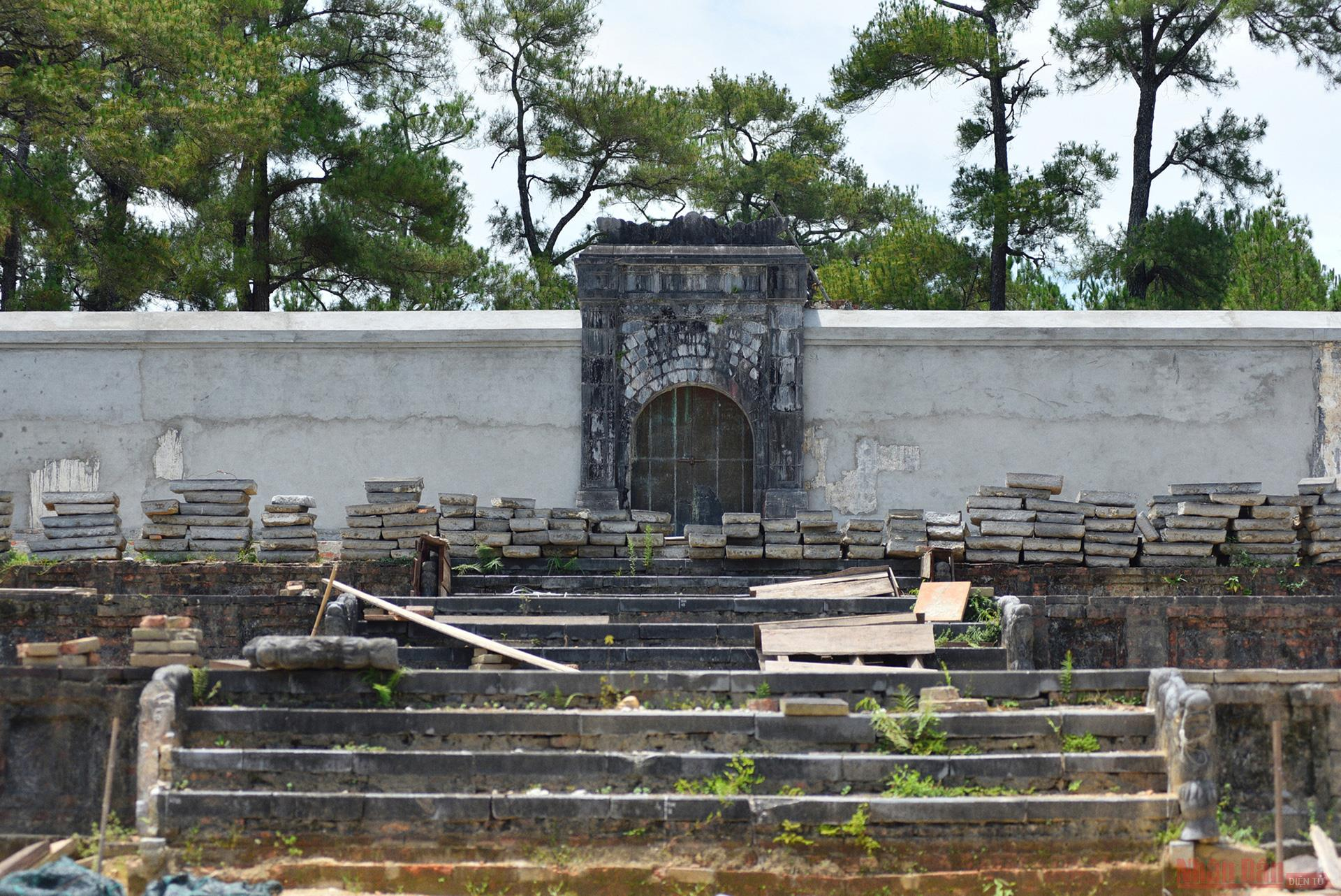 Gia Long Tomb, the solemn resting place of Nguyen Dynasty’s first Emperor 1323 18